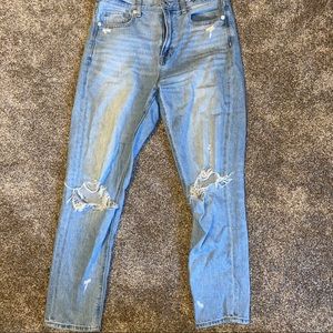 American Eagle Mom Jeans